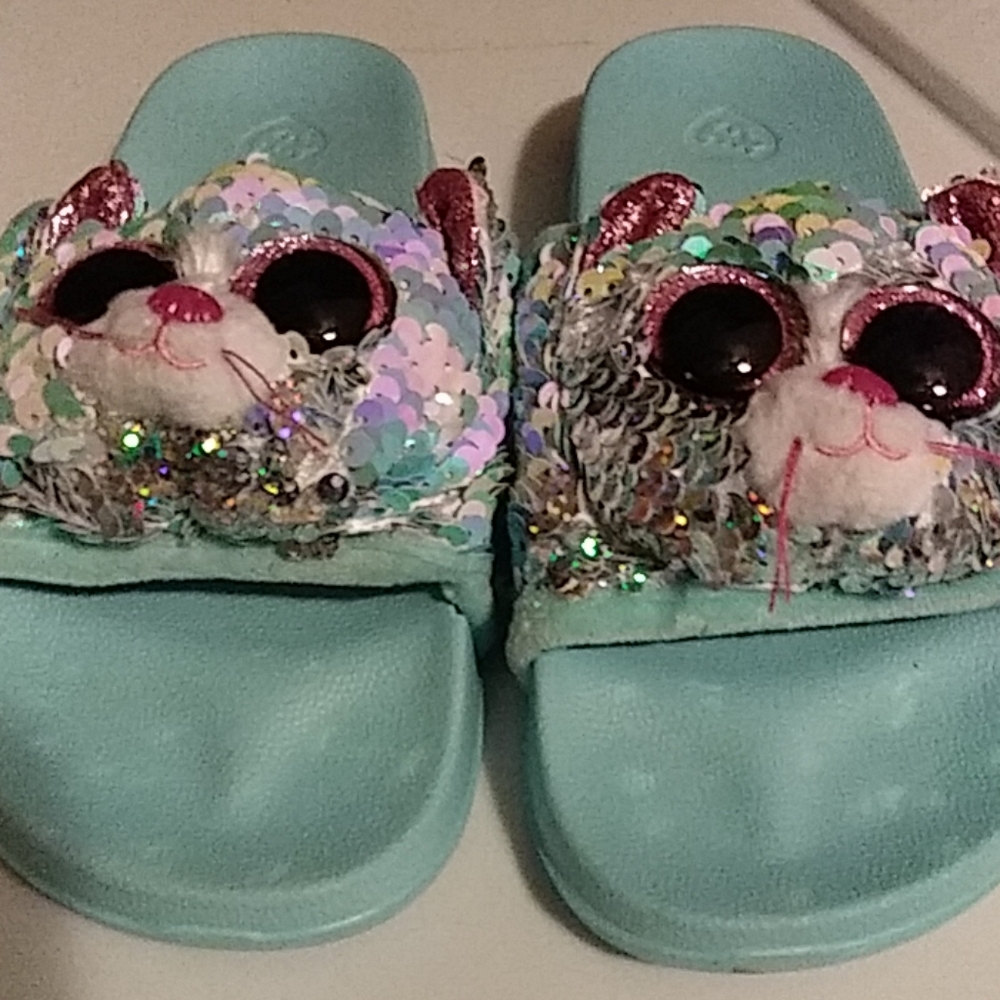 Ty flip flops